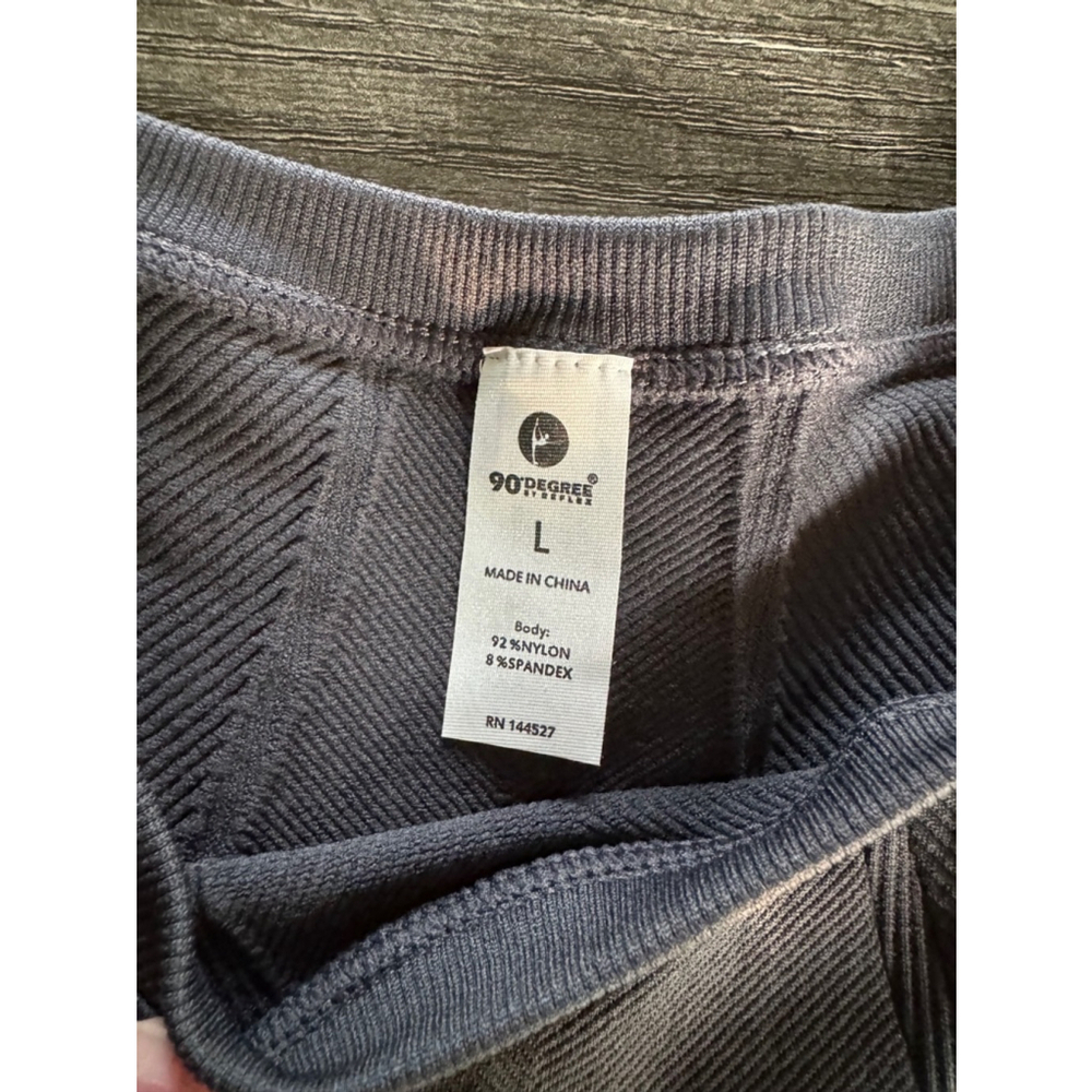 90 DEGREE BY REFLEX NWT women’s charcoal “flex for it” sports bra - Picture 3 of 6